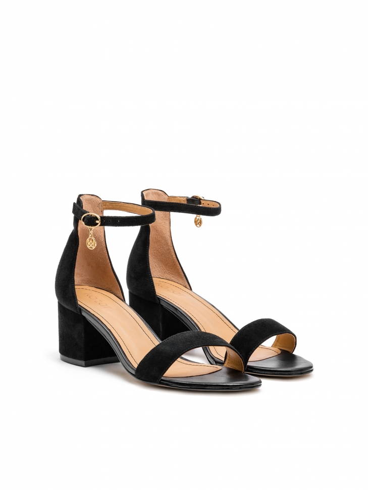 Dámské černé sandály TANZANY