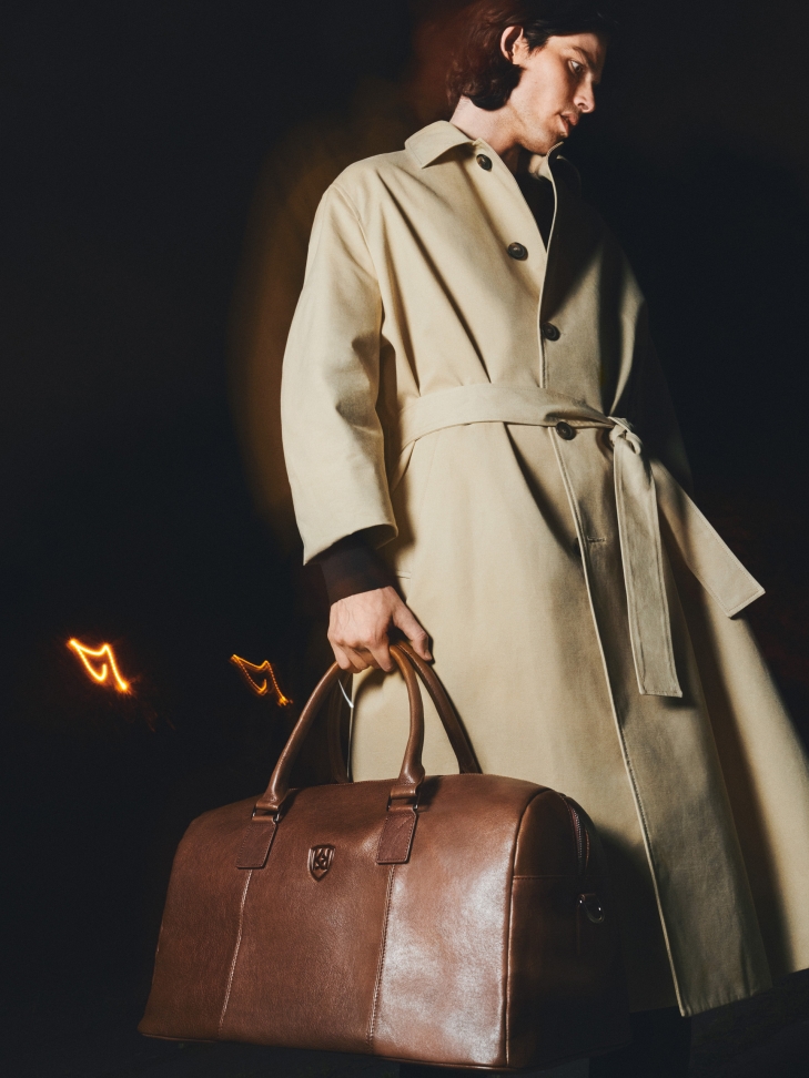 Hnědá cestovní taška COLYER