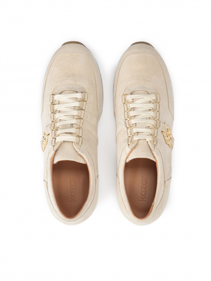 Dámské béžové semišové tenisky zdobené monogramem JORDAN