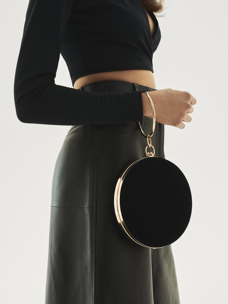 Dámská černá spojková taška NEGRA