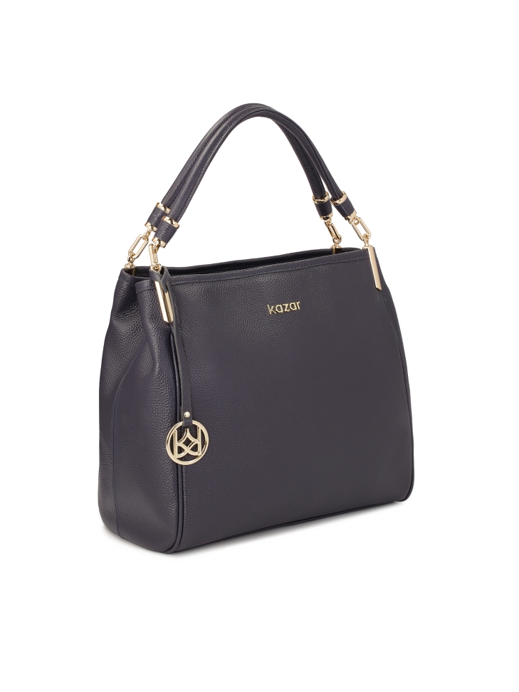 Velká tmavě modrá kabelka s přívěskem JENNY