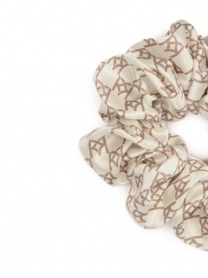Bílá saténová gumička s hnědými monogramy KAZAR PAPILLON