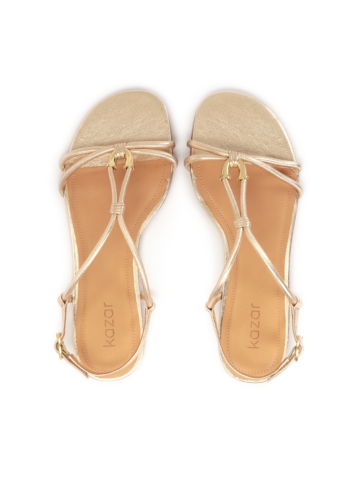 Pohodlné zlaté sandály s kovovým zdobením GERI