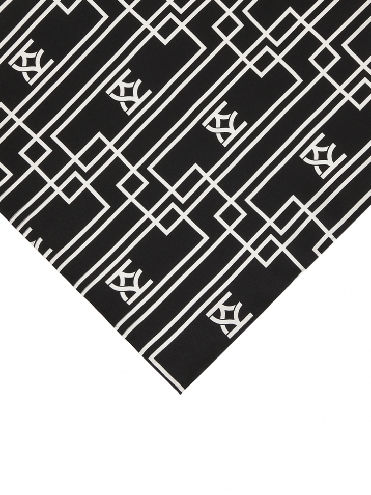 Elegantní vzorovaný hedvábný kapesníček DAUKAT