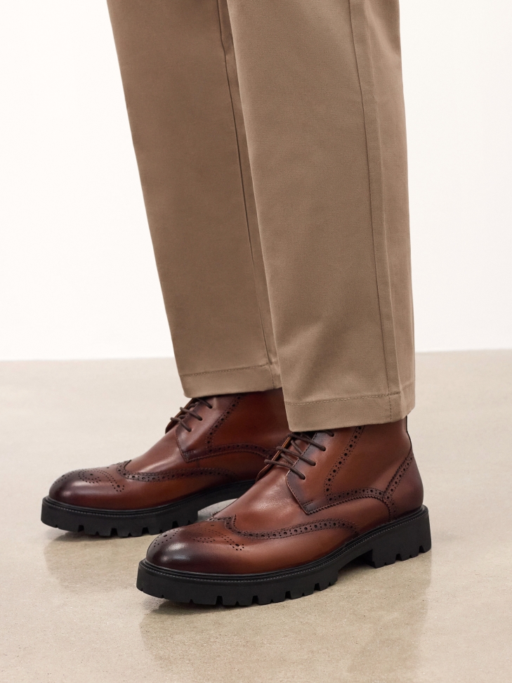 Pánské kožené boty se šněrováním REVAN