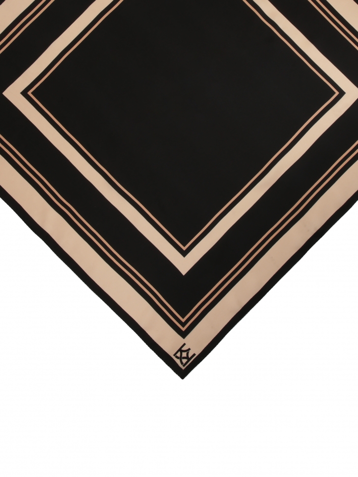 Atraktivní hedvábná šála  ISANTE