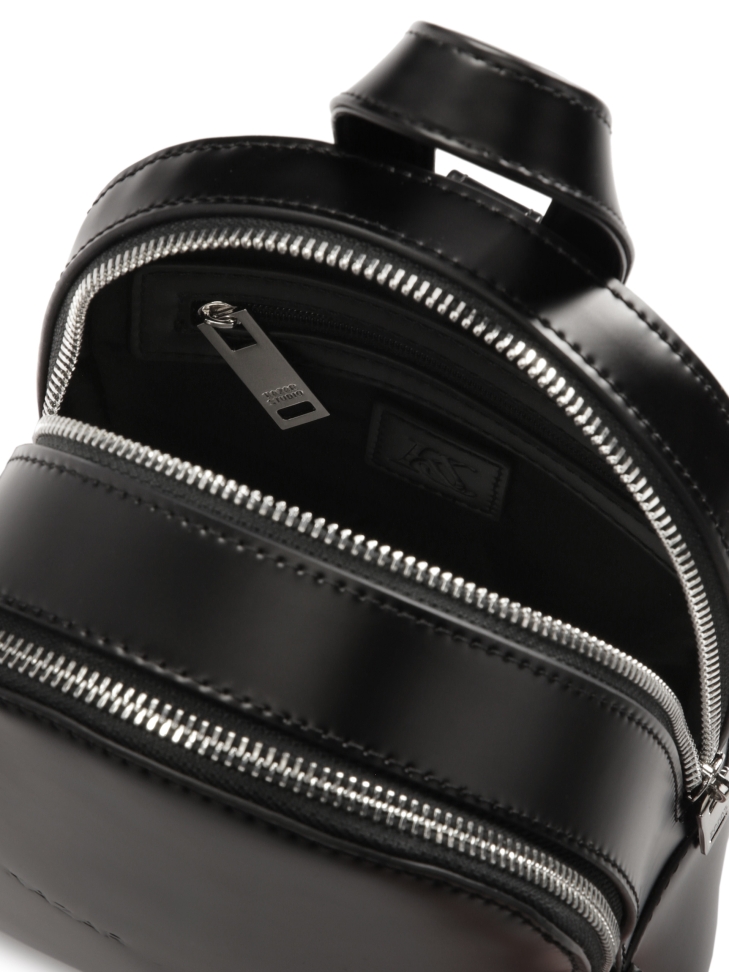 Malý černý pevný kožený batoh BRYCE