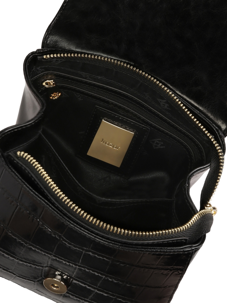 Černá kabelka s uchem zdobeným reliéfním vzorem KRISTENA