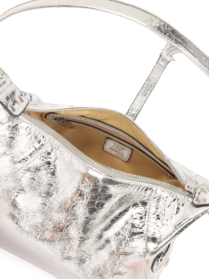 Kožená kabelka ve stříbrné metalické barvě BRIANA