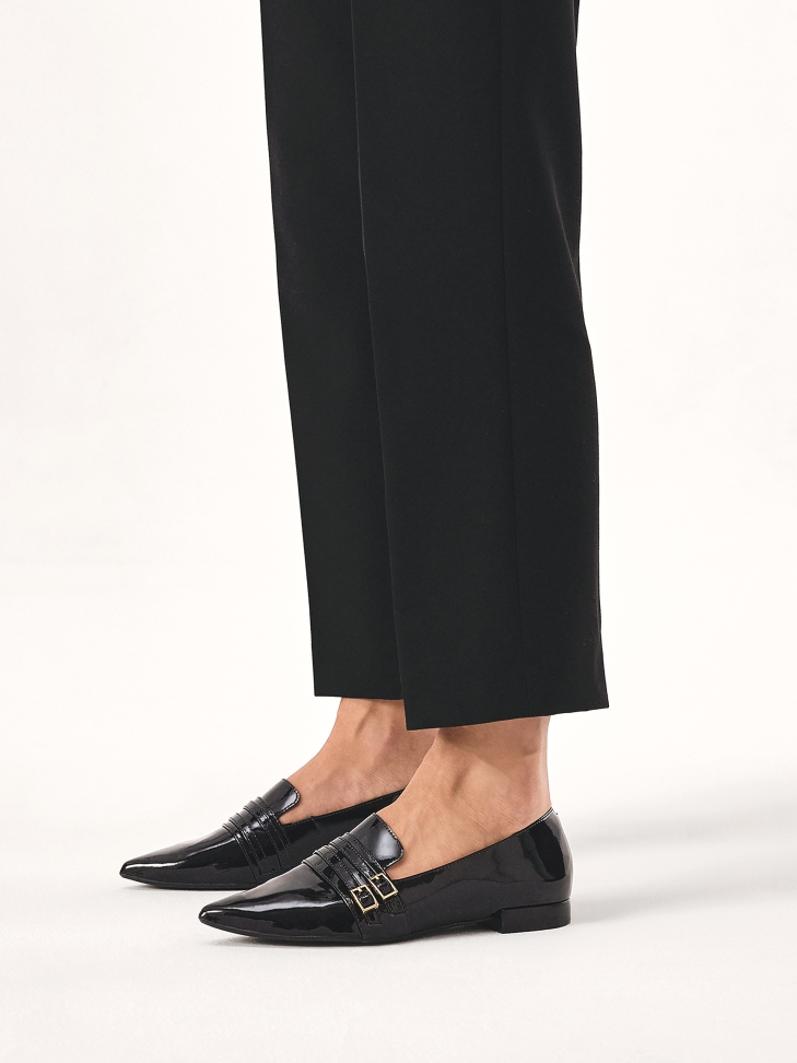 Ploché lakované lodičky s řemínky TAYLOR