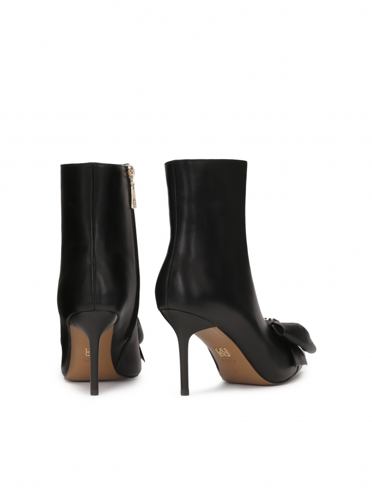 Klasické boty s velkou mašlí GIZELA