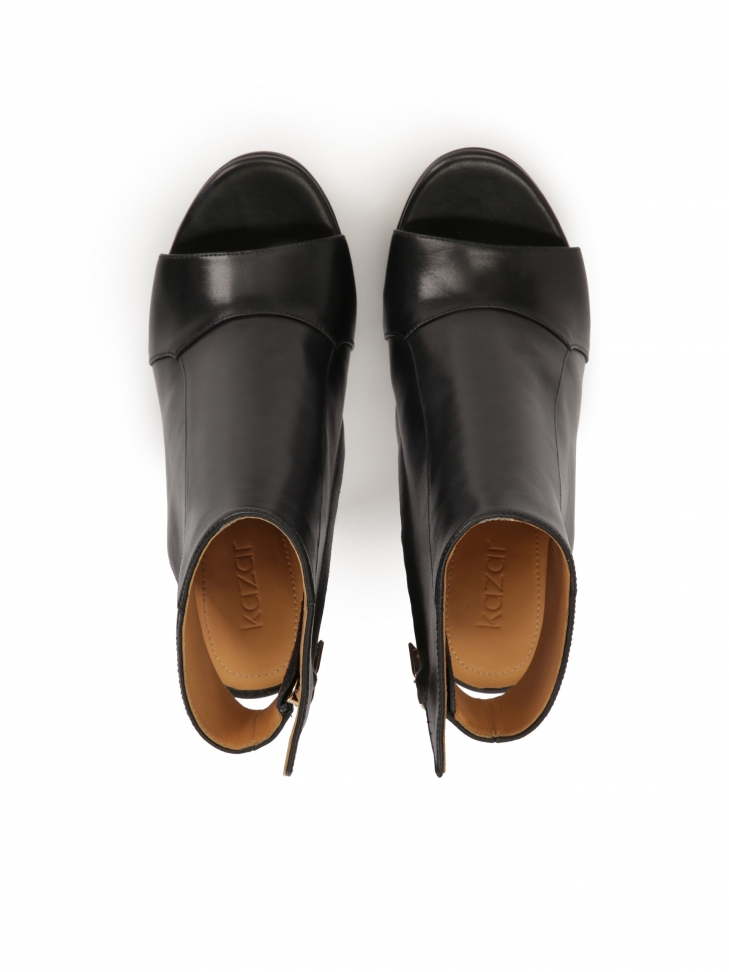 Kozačky na špičce s platformou DILI