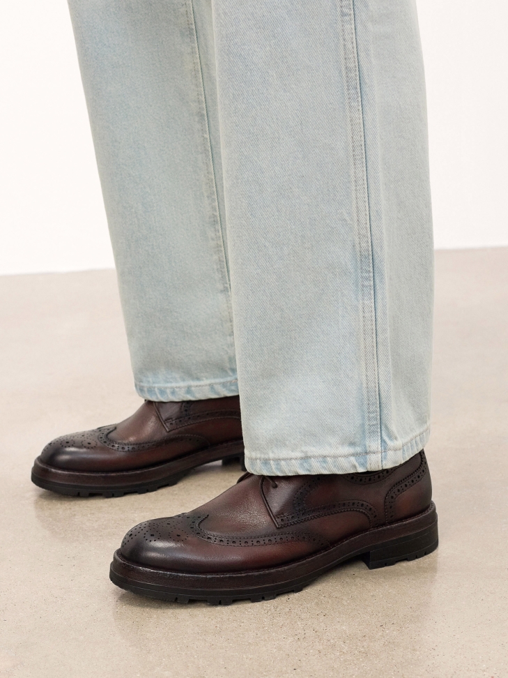 Kožená ležérní obuv se zdobením PAVELLI