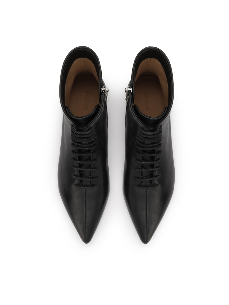 Černé kožené boty se zapínáním na zip a stříbrným logem na špičce KS AMIENS