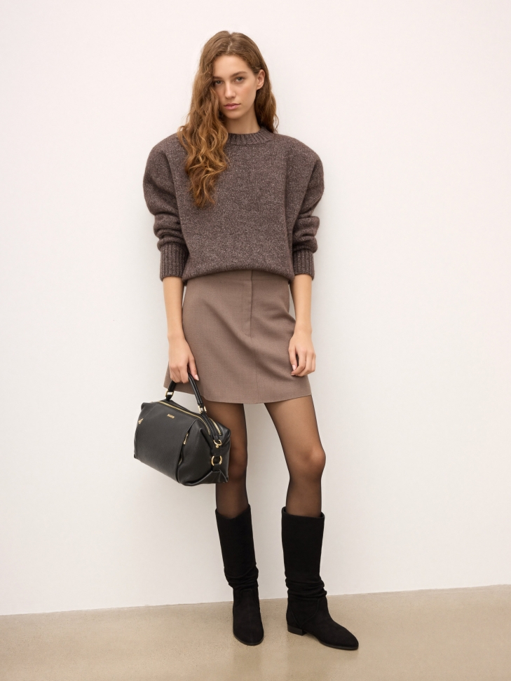 Černá kožená kabelka do kufru a zlaté detaily ROCE