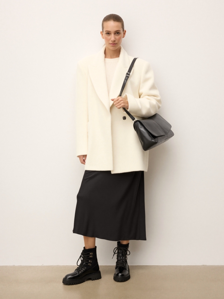 Černá kabelka s popruhem SOLEVIE