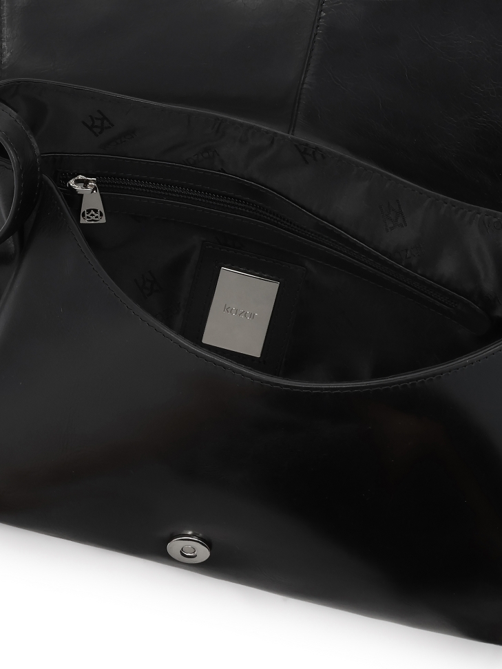 Černá kabelka s popruhem SOLEVIE