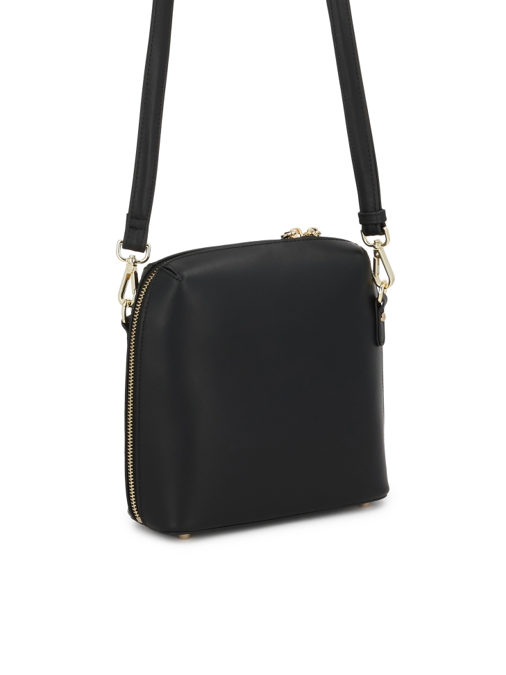 Černá kožená poštovní brašna s přední kapsou CARIN